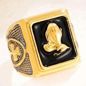 Gold plated Gold and Black Men's Ring size: 9